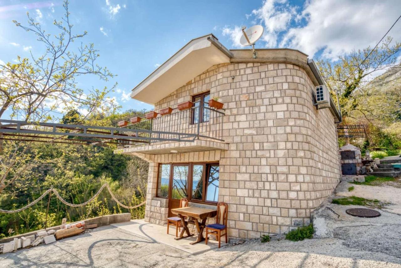 شقة Savovic_Lux Petrovac المظهر الخارجي الصورة